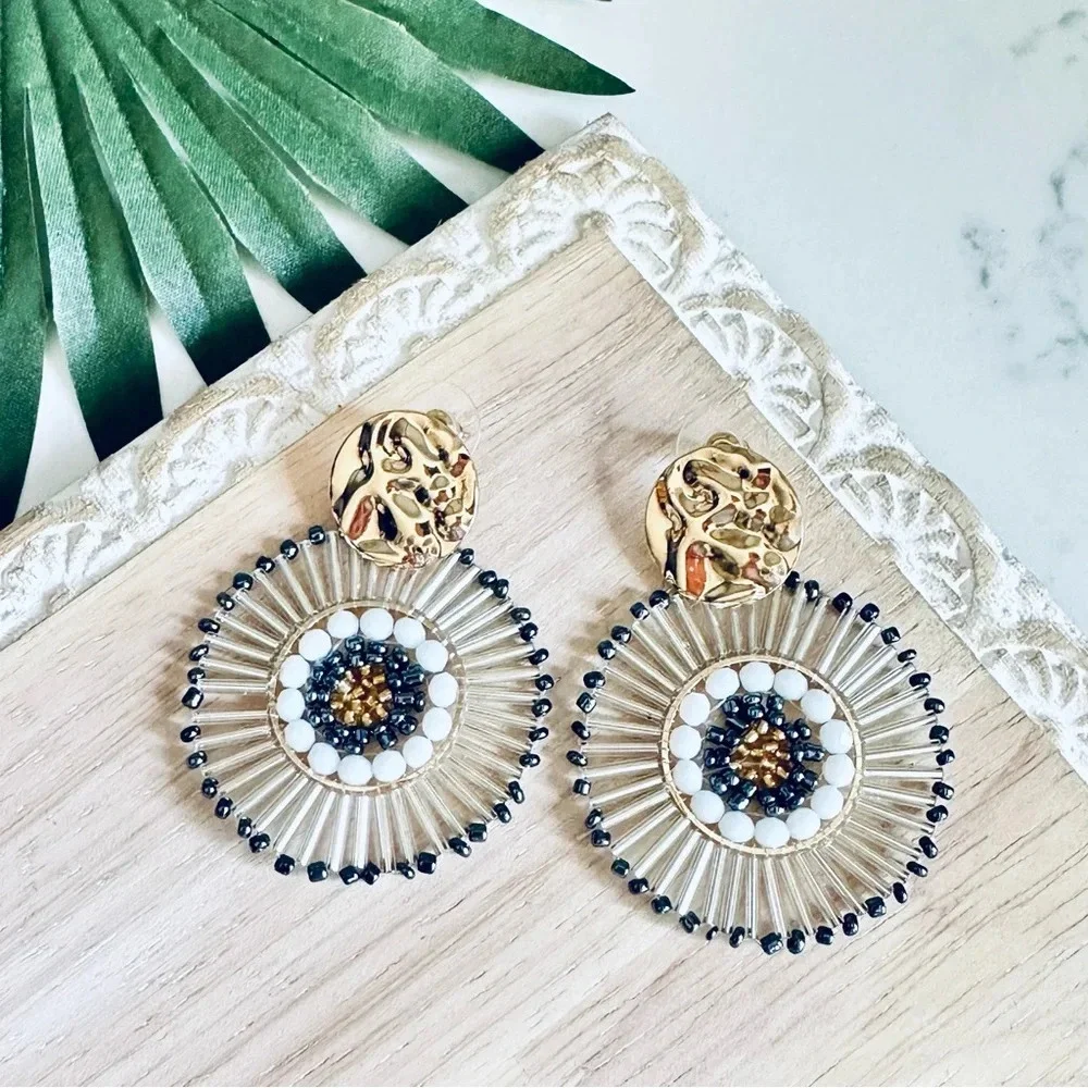 2/$30🌵 Gray Gold White Beaded Circle Bohemian Boho Statement NEW Dangle Gift